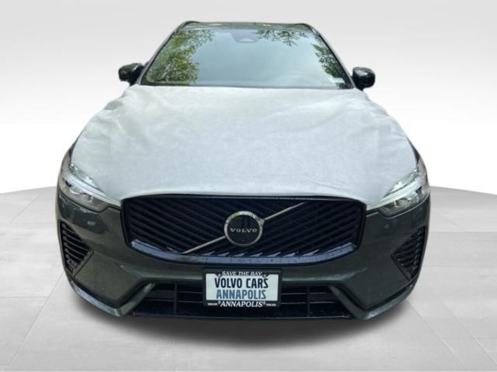 New 2026 Volvo XC60 plug-in hybrid T8 Plus SUV