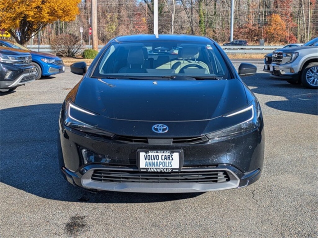 Used 2023 Toyota Prius XLE Hatchback