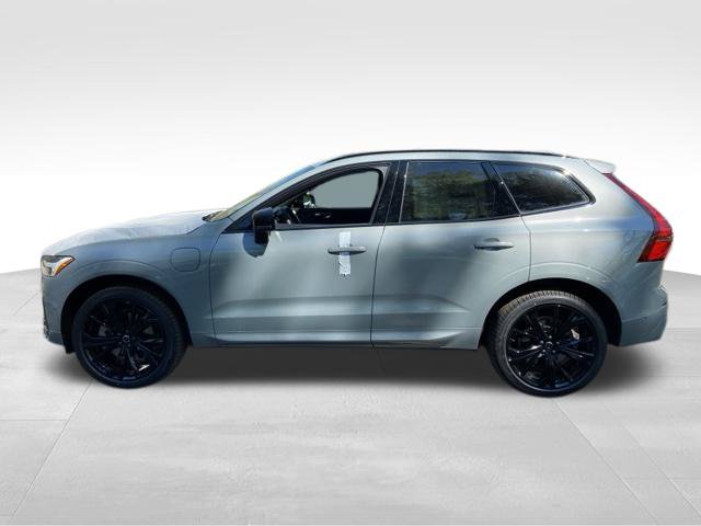 New 2026 Volvo XC60 plug-in hybrid T8 Ultra Black Edition SUV