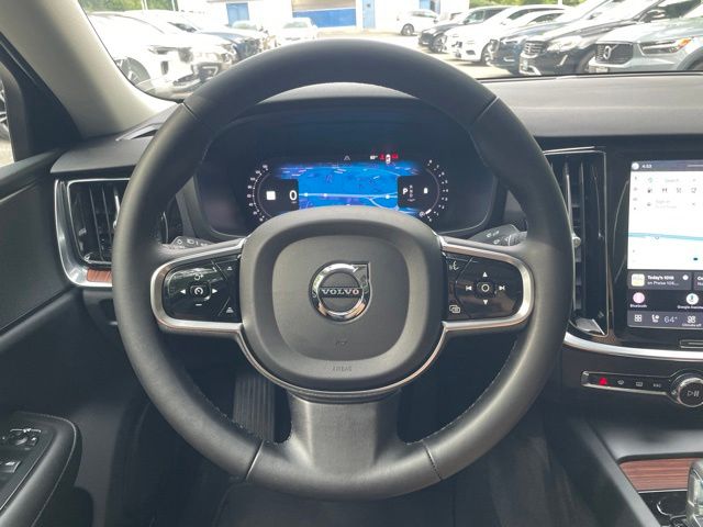 2024 Volvo S60 18