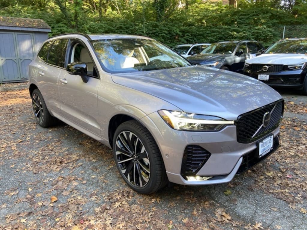 New 2026 Volvo XC60 B5 Ultra SUV