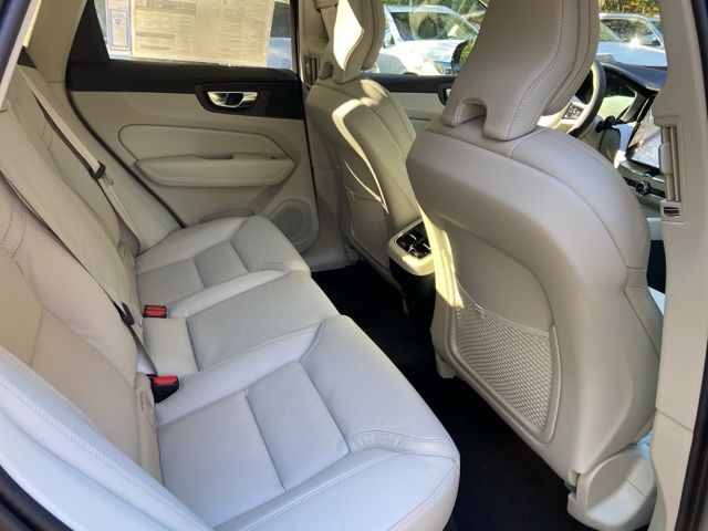 2026 Volvo XC60 Ultra - Photo 15
