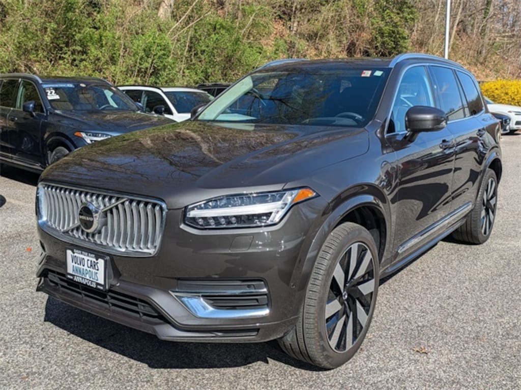 Certified 2023 Volvo XC90 Recharge Plug-In Hybrid Ultimate Bright 7-Seater SUV