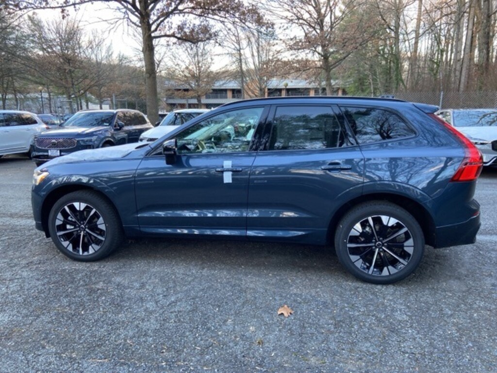 New 2026 Volvo XC60 B5 Ultra SUV