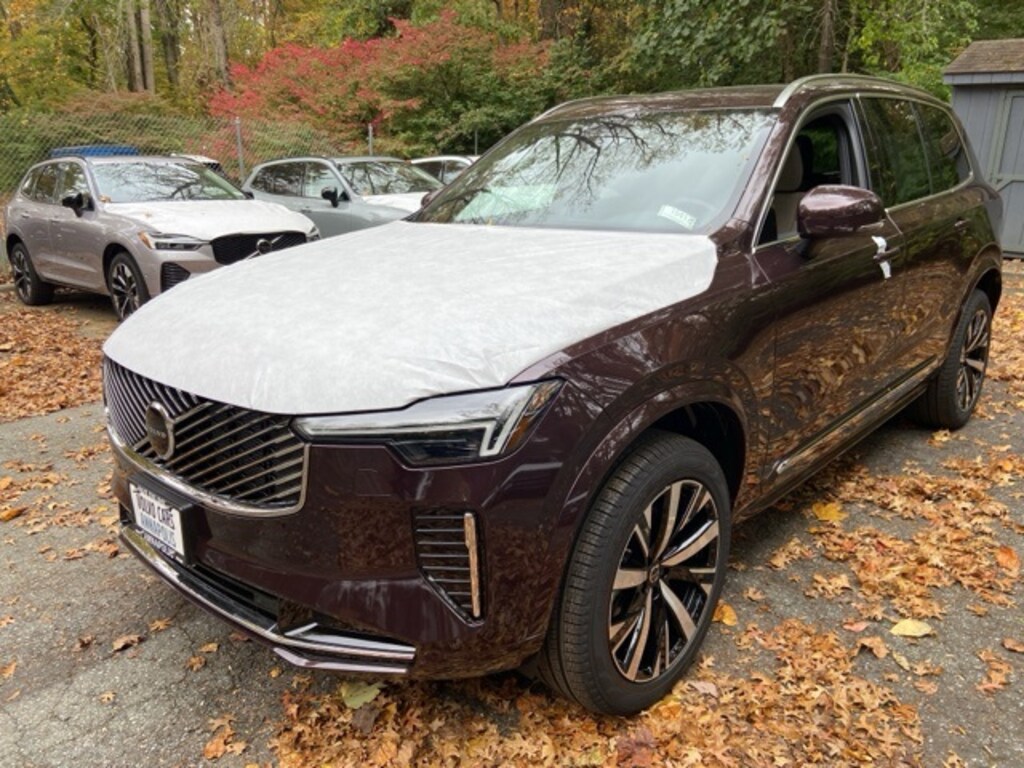 New 2026 Volvo XC90 B5 Core SUV