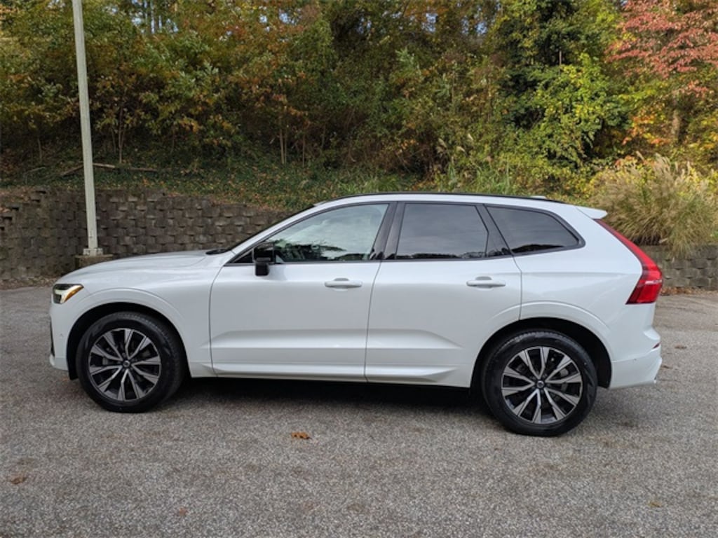 Certified 2023 Volvo XC60 B5 AWD Plus Dark SUV