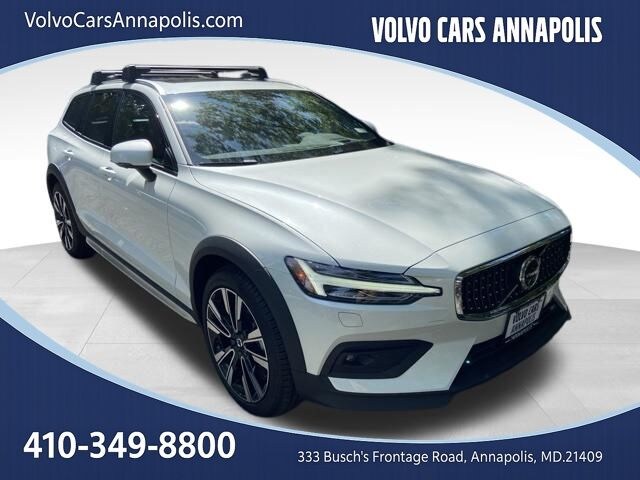 2026 Volvo V60 Cross Country B5 Ultra AWD Wagon
