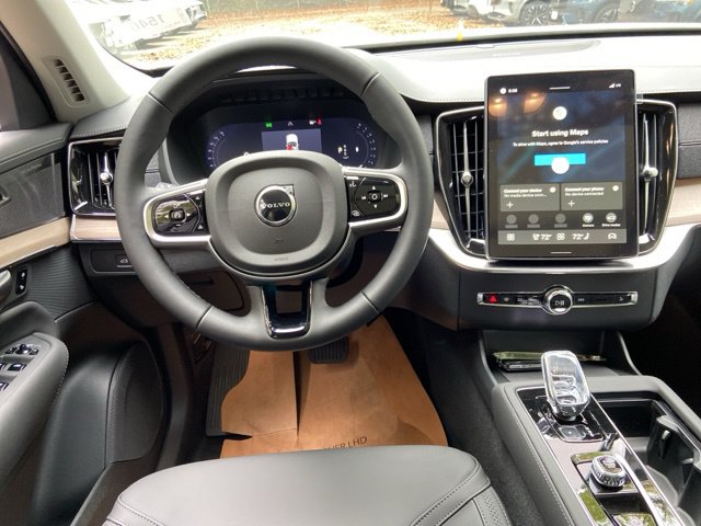 2026 Volvo XC90 Plus - Photo 12