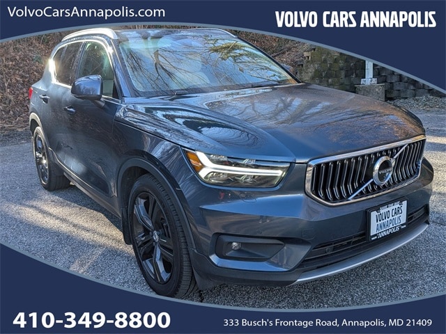 2020 Volvo XC40 Inscription's photo