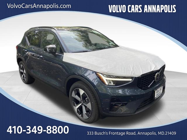 2026 Volvo XC40