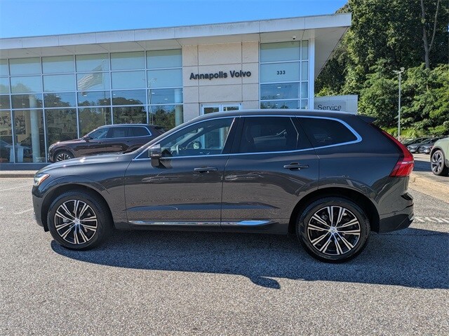 2022 Volvo XC60 B5 Inscription photo 3