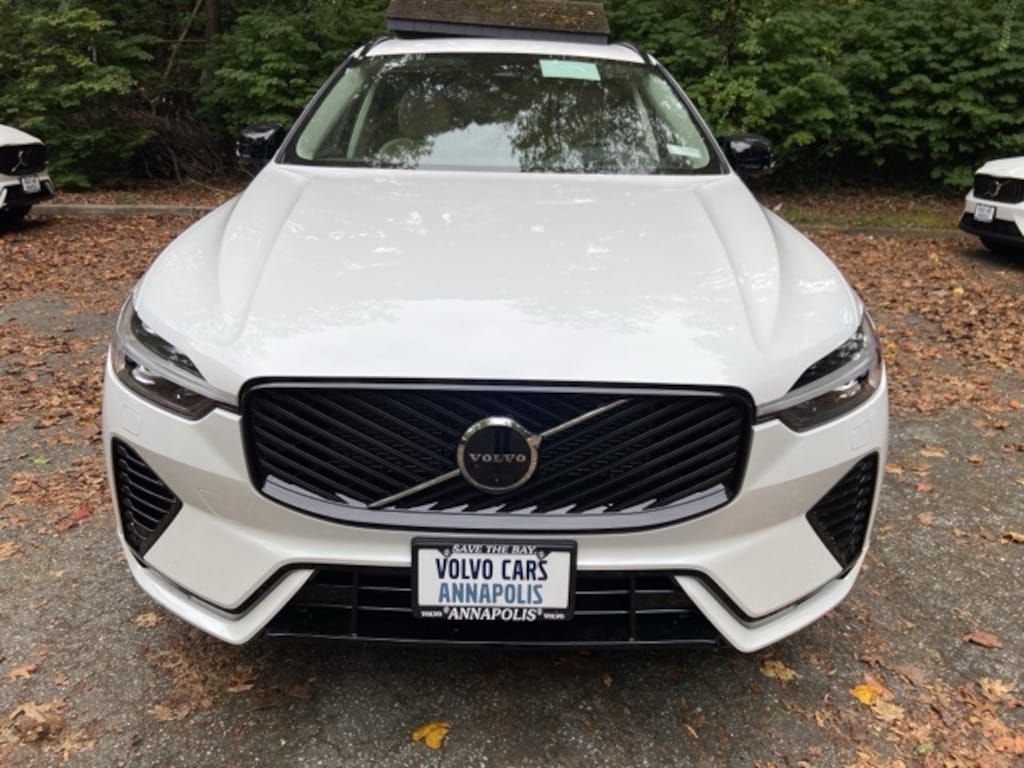 New 2026 Volvo XC60 plug-in hybrid T8 Ultra SUV