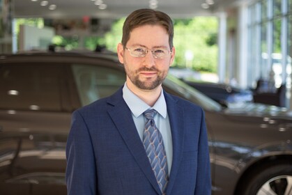 Staff member Ian Taylor from d85ac65b6b17