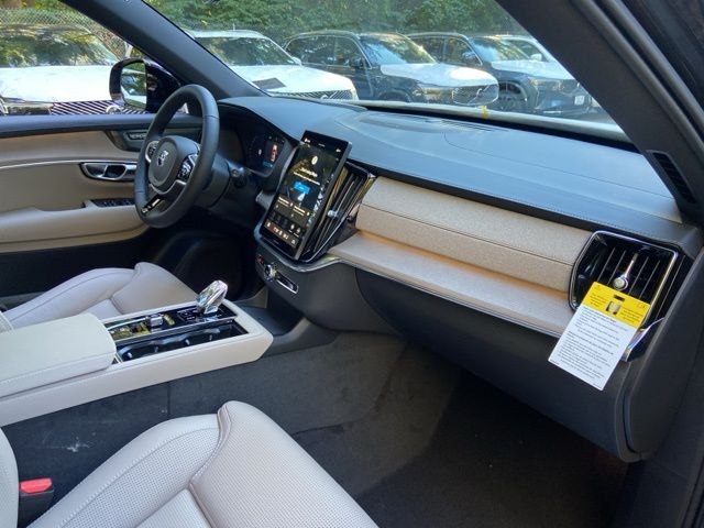 2026 Volvo XC90 Ultra - Photo 19