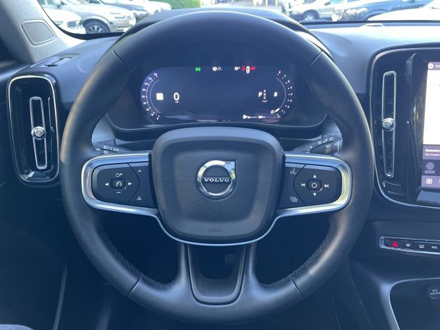 2026 Volvo XC40 Plus - Photo 19