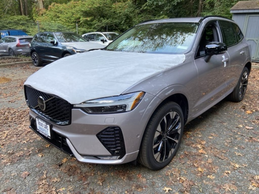 New 2026 Volvo XC60 B5 Plus SUV