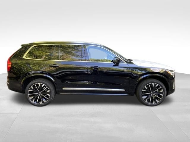 2026 Volvo XC90 Plus - Photo 8