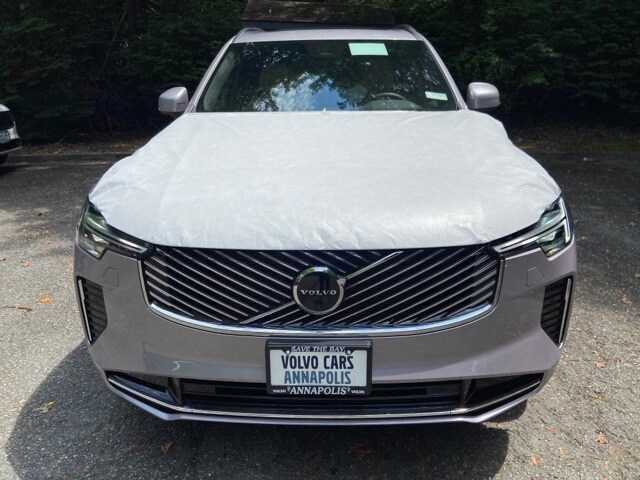 2026 Volvo XC90 Plus photo 2