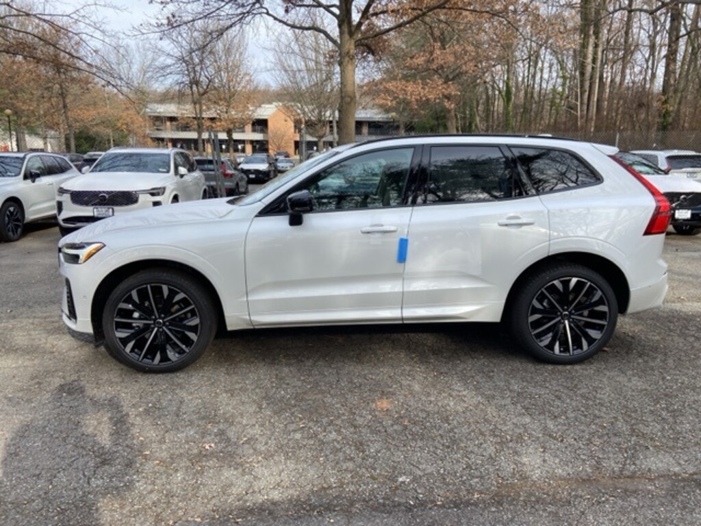 New 2026 Volvo XC60 B5 Ultra SUV