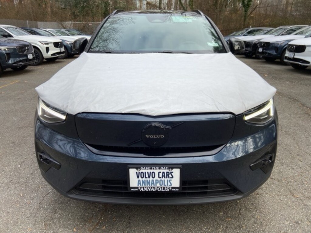 New 2026 Volvo EX40 Twin Motor Ultra Black Edition SUV