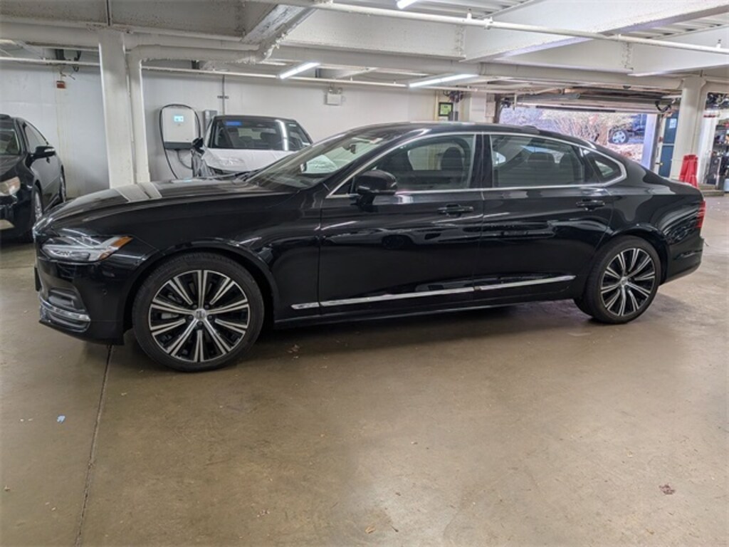 Certified 2024 Volvo S90 B6 Plus Sedan