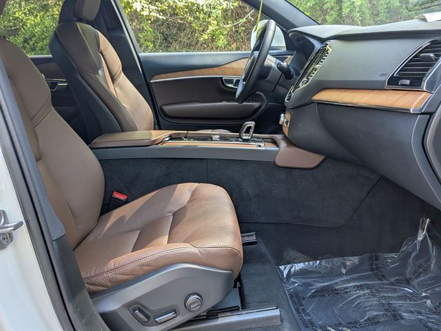 2023 Volvo XC90 Plus - Photo 29