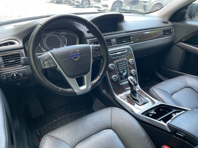 2016 Volvo XC70 15
