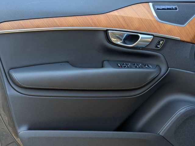2023 Volvo XC90 Plus - Photo 24