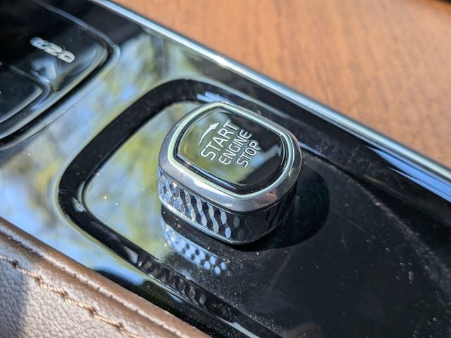 2023 Volvo XC90 Plus - Photo 20