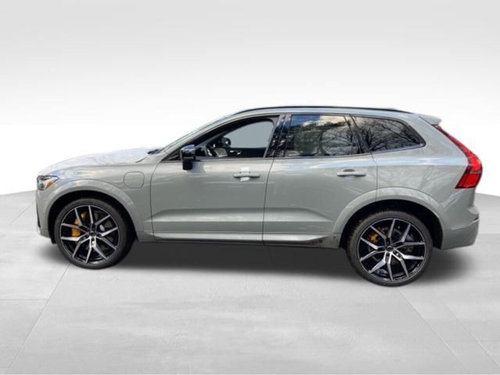 New 2026 Volvo XC60 plug-in hybrid T8 Polestar Engineered SUV