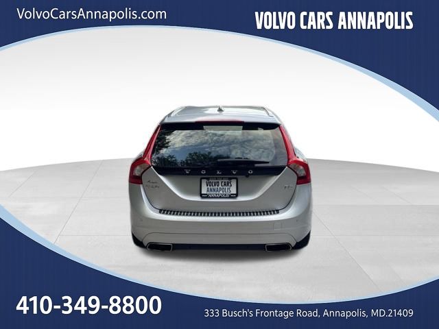 2016 Volvo V60 5