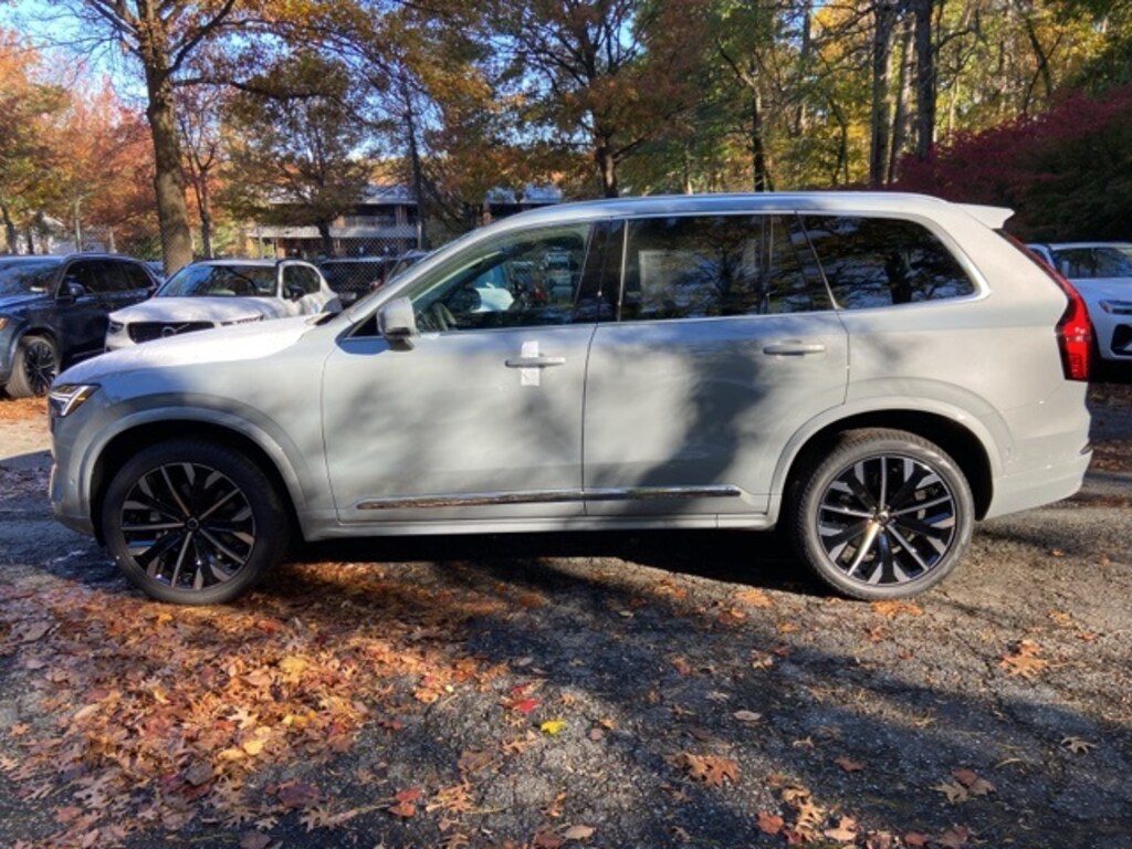 New 2026 Volvo XC90 B6 Plus 7-Seater SUV