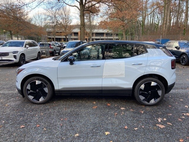 2025 Volvo EX30 Ultra photo 4