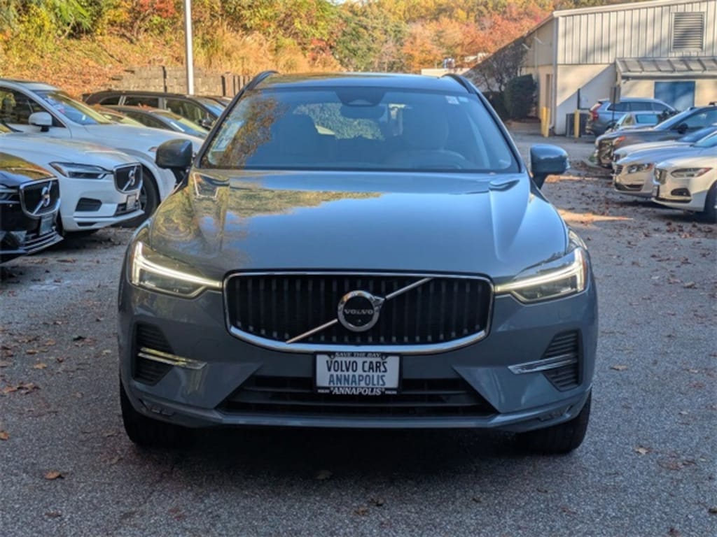 Certified 2022 Volvo XC60 B5 AWD Momentum SUV