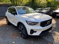 2026 Volvo XC40 B5 Ultra AWD SUV