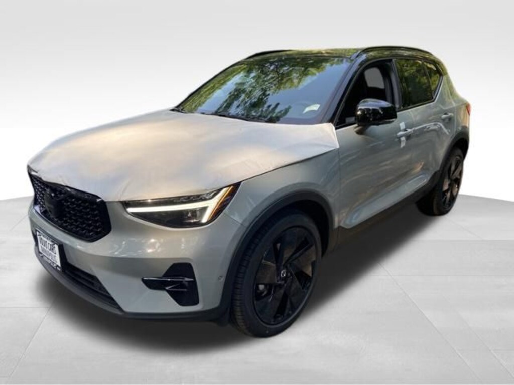 New 2026 Volvo XC40 B5 Ultra Black Edition SUV