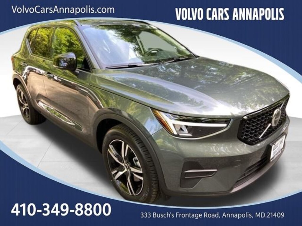 New 2026 Volvo XC40 B5 Core SUV