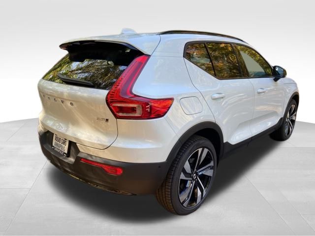 2026 Volvo XC40 Ultra - Photo 7