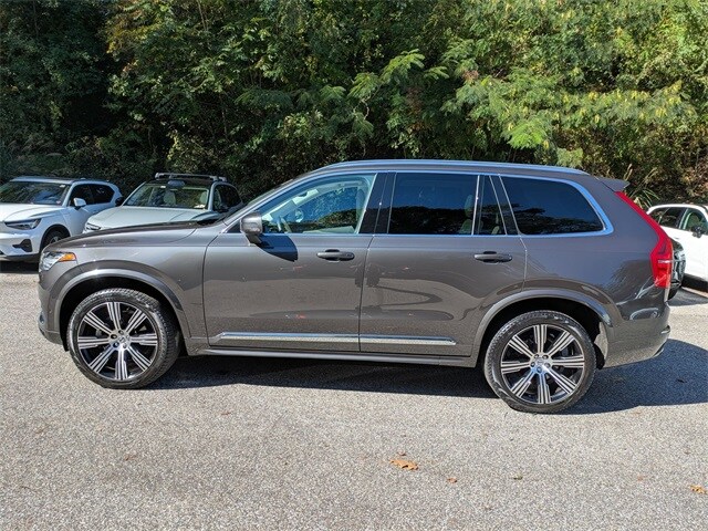 2024 Volvo XC90 Plus photo 3