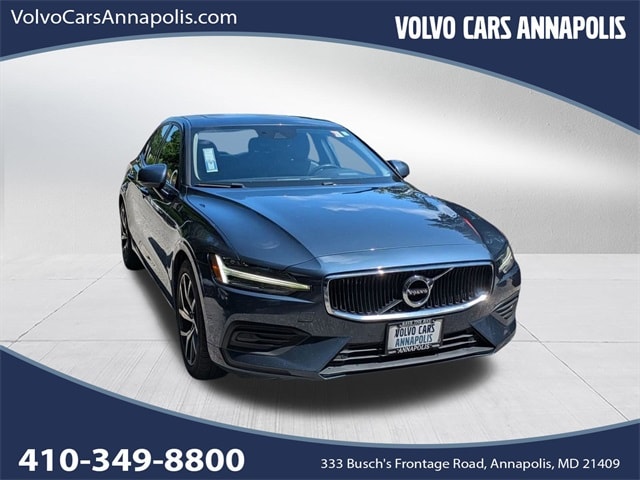 2020 Volvo S60 T6 Momentum