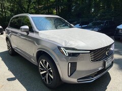 2026 Volvo XC90 B6 Core SUV