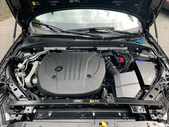 2024 Volvo S60 25