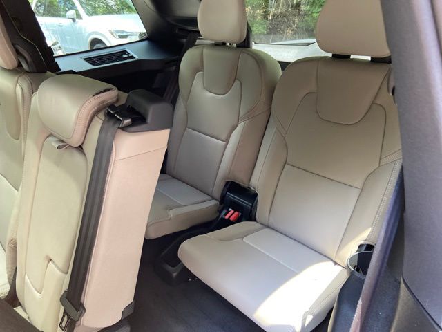 2026 Volvo XC90 Ultra - Photo 16