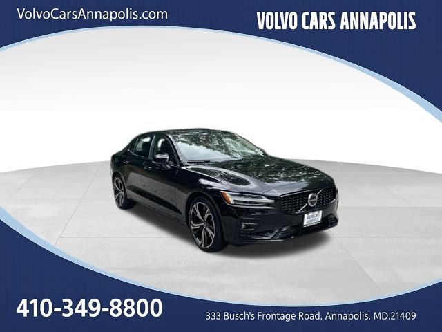 2024 Volvo S60 27