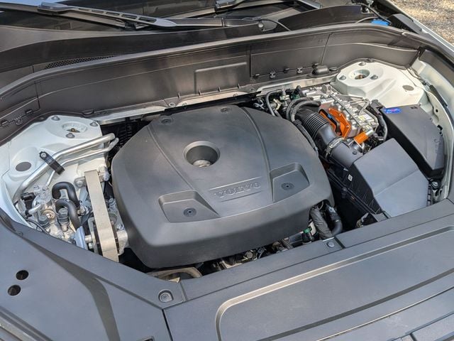 2023 Volvo XC90 Plus - Photo 32