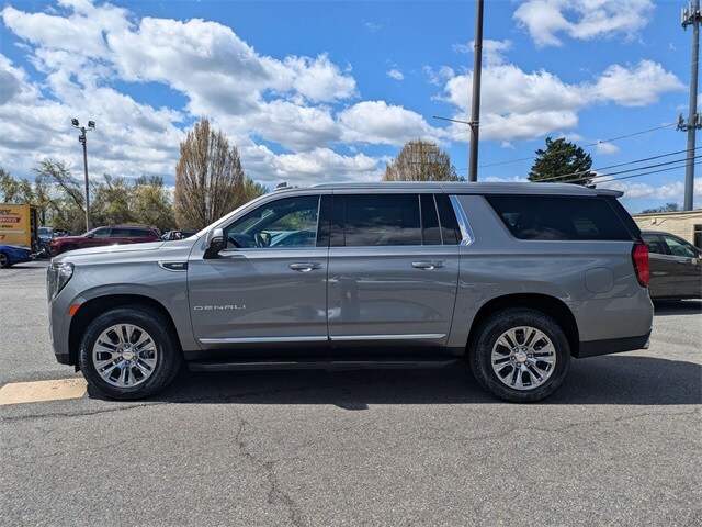 2022 Gmc Yukon XL Denali photo 4