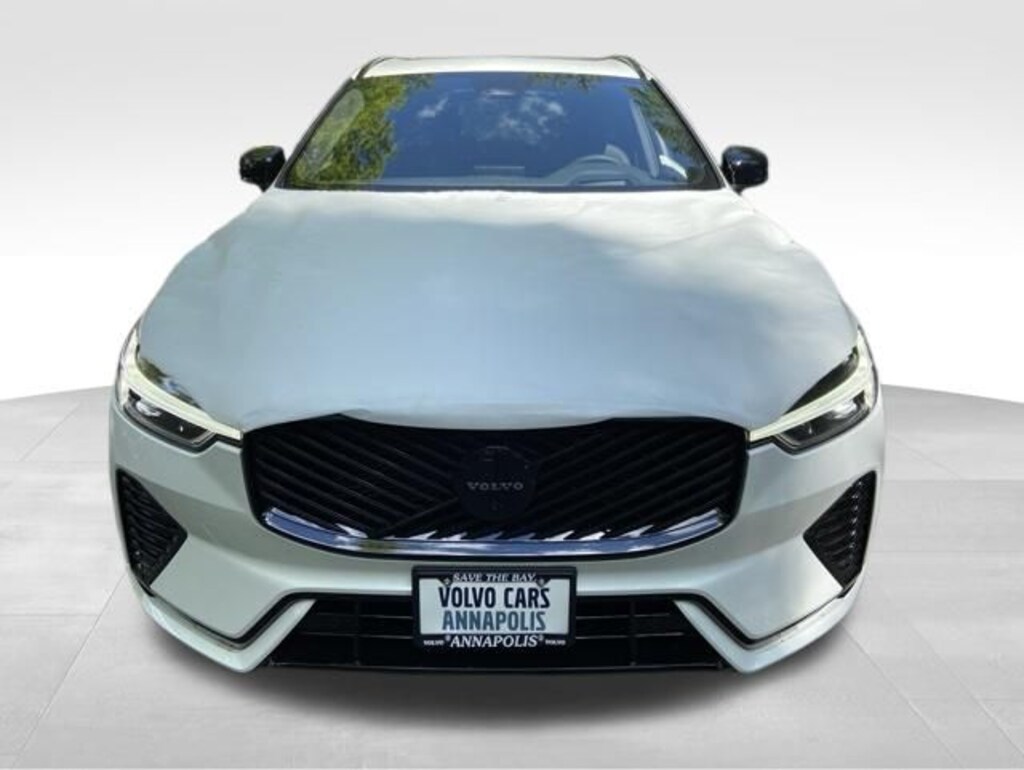 New 2026 Volvo XC60 B5 Ultra Black Edition SUV