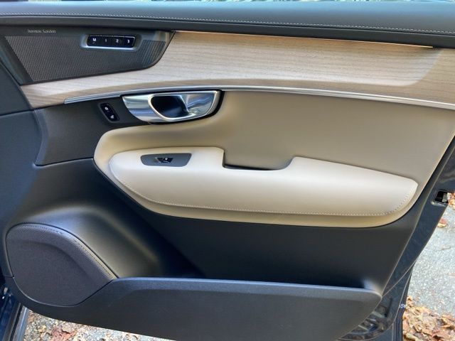 2026 Volvo XC90 Ultra - Photo 20