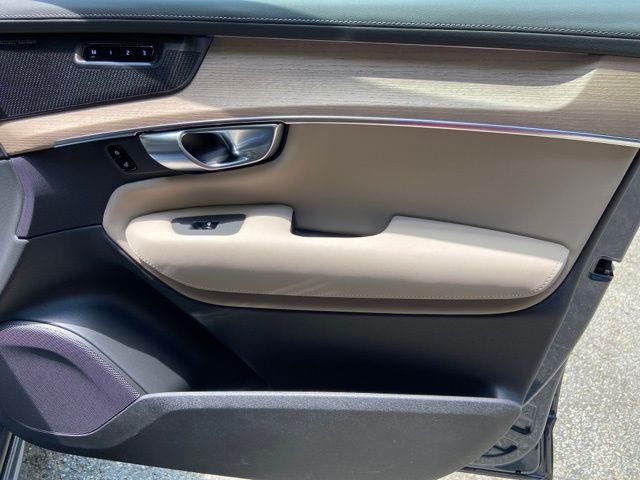 2026 Volvo XC90 Ultra - Photo 20