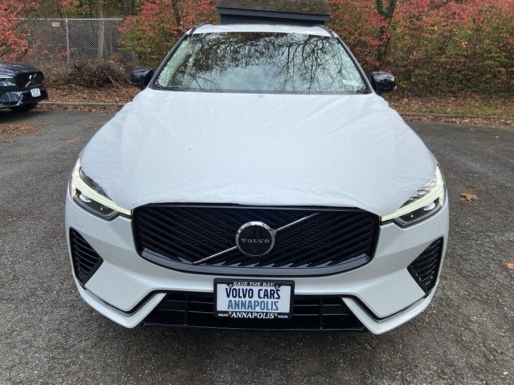 New 2026 Volvo XC60 plug-in hybrid T8 Ultra SUV